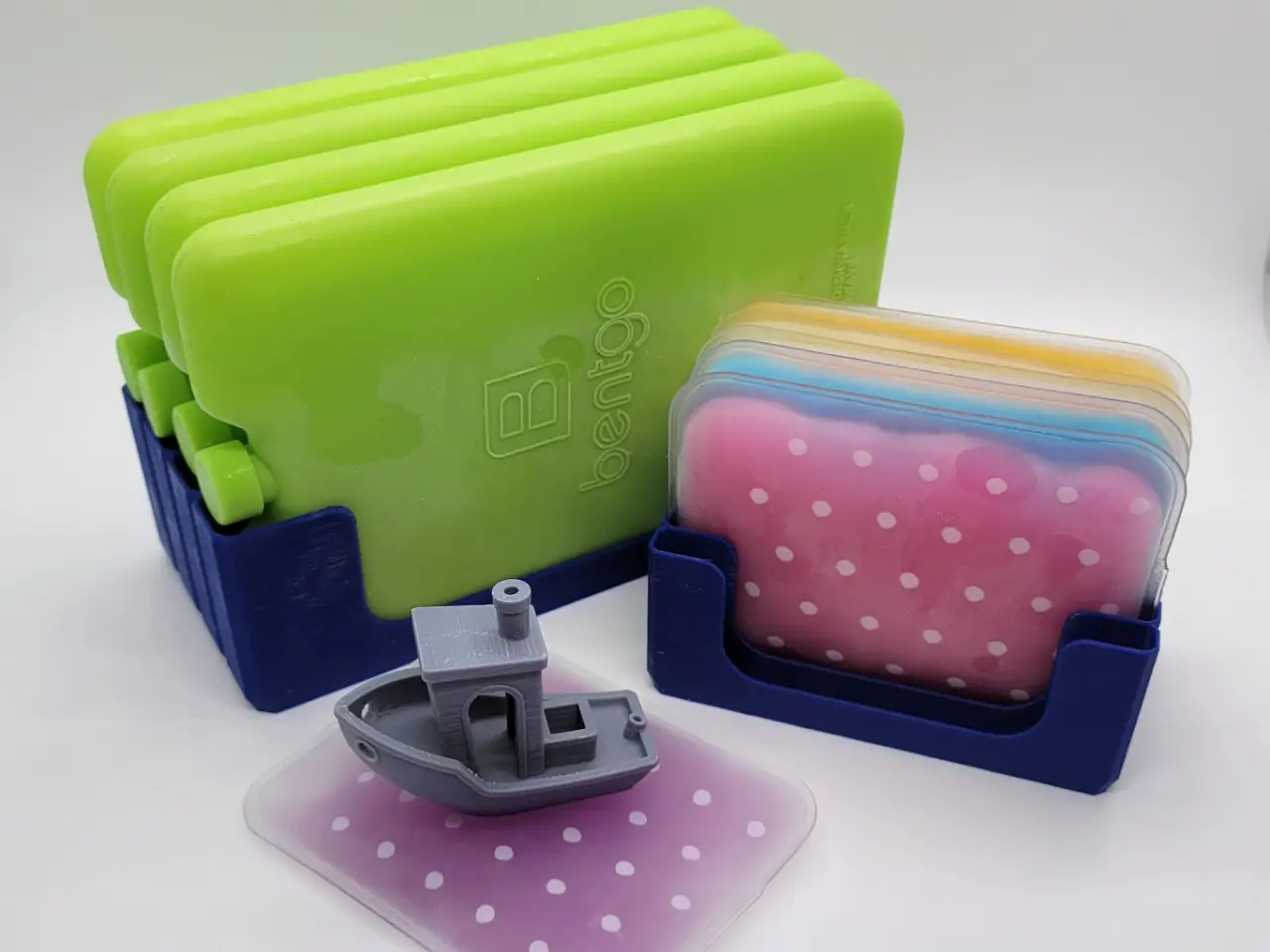 A render of 3d printed customizable ice pack holder